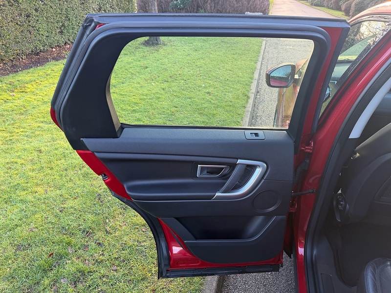 Land Rover 2.0 eD4 SE SUV 5dr Diesel Manual Euro 6 (s/s) (5 Seat) (150 ps)