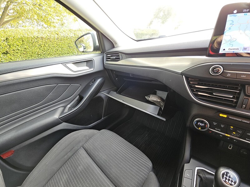 Ford 1.0T EcoBoost Titanium Hatchback 5dr Petrol Manual Euro 6 (s/s) (125 ps)