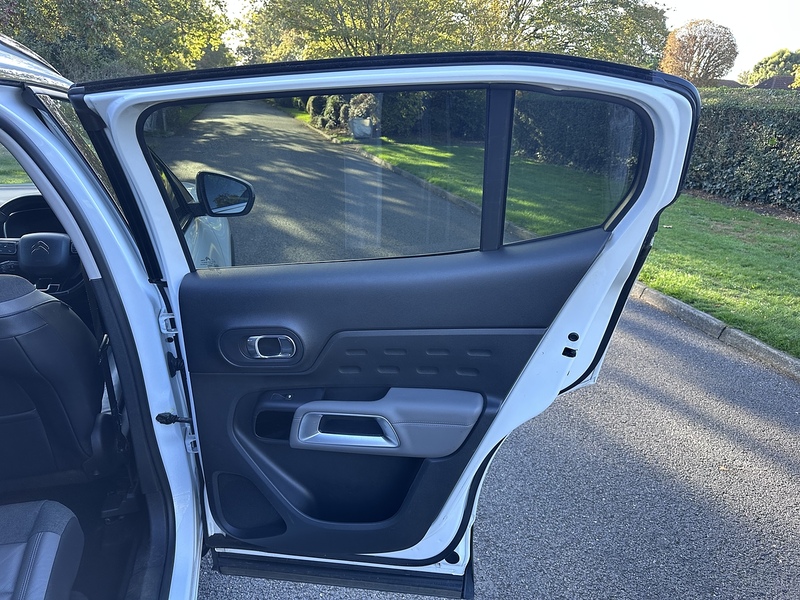 Citroen PureTech Flair SUV 1.2 Manual Petrol