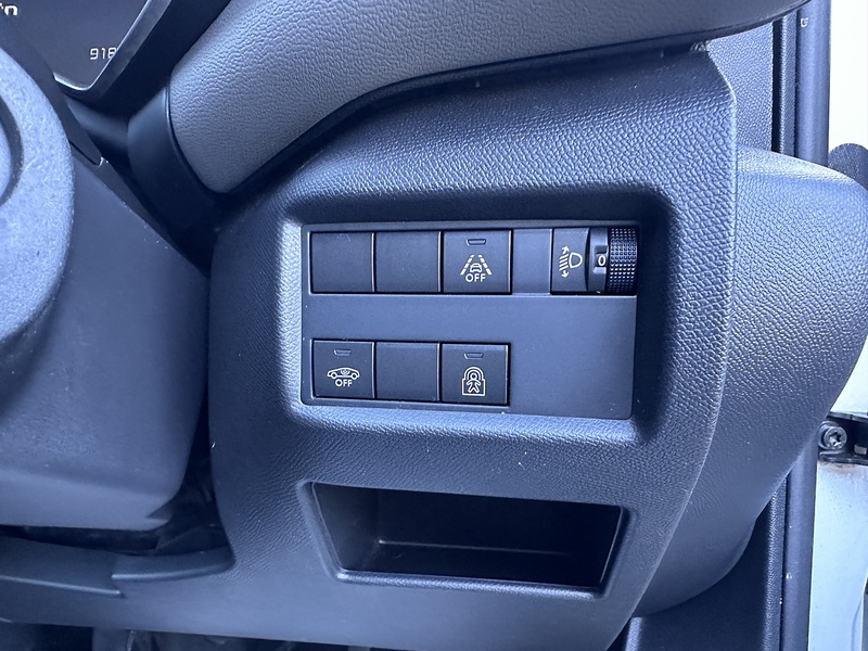 Citroen PureTech Flair SUV 1.2 Manual Petrol