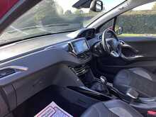 Peugeot 2008 PureTech Allure 