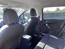 Peugeot 2008 PureTech Allure 