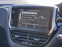 Peugeot 2008 PureTech Allure 