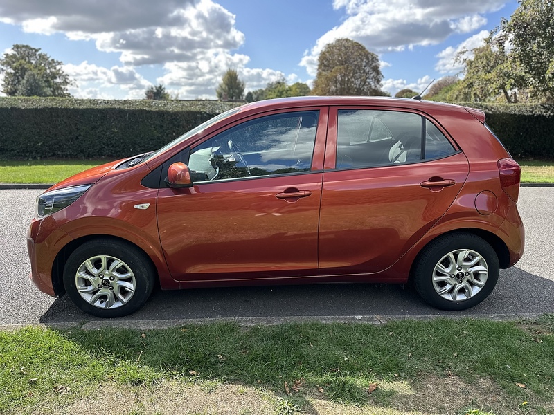 Kia 2 Hatchback 1.0 Manual Petrol