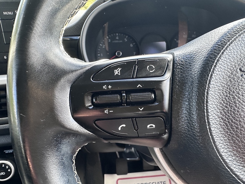 Kia 2 Hatchback 1.0 Manual Petrol