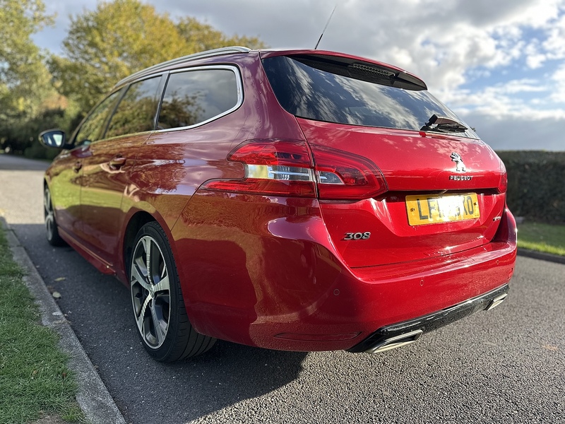 Peugeot PureTech GT Line Estate 1.2 Manual Petrol