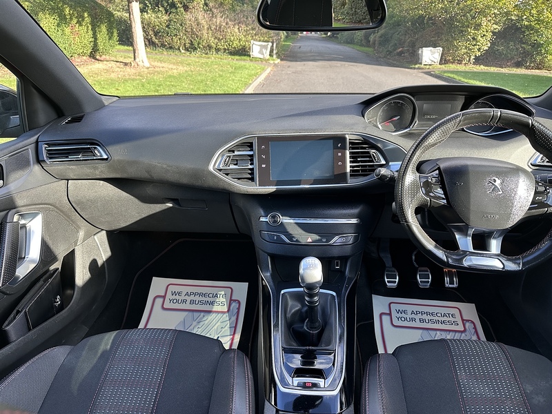 Peugeot PureTech GT Line Estate 1.2 Manual Petrol