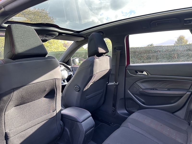 Peugeot PureTech GT Line Estate 1.2 Manual Petrol