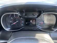 Citroen C3 Aircross PureTech Shine 