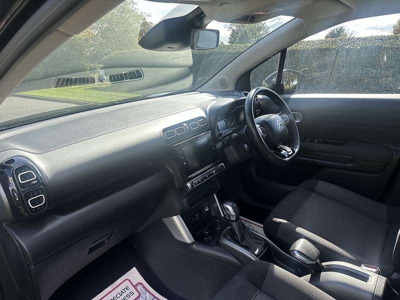 Citroen PureTech Shine SUV 1.2 Automatic Petrol