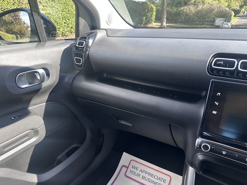 Citroen PureTech Shine SUV 1.2 Automatic Petrol