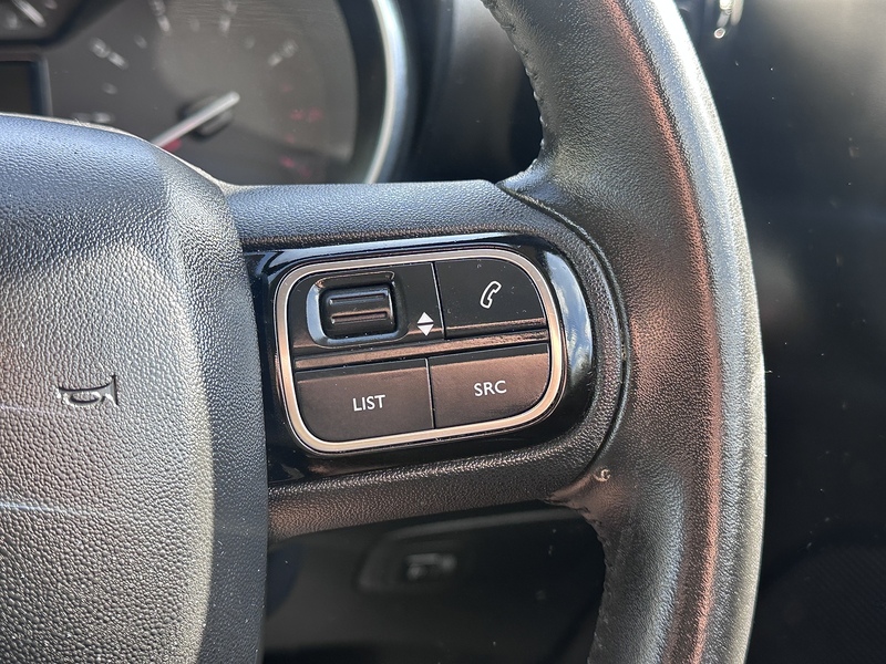 Citroen PureTech Shine SUV 1.2 Automatic Petrol