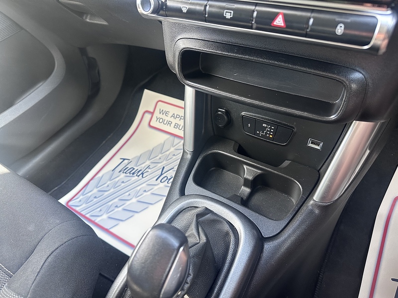 Citroen PureTech Shine SUV 1.2 Automatic Petrol