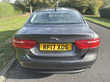 Jaguar XE d SE 