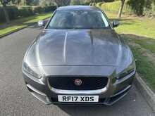Jaguar XE d SE 