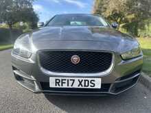 Jaguar XE d SE 