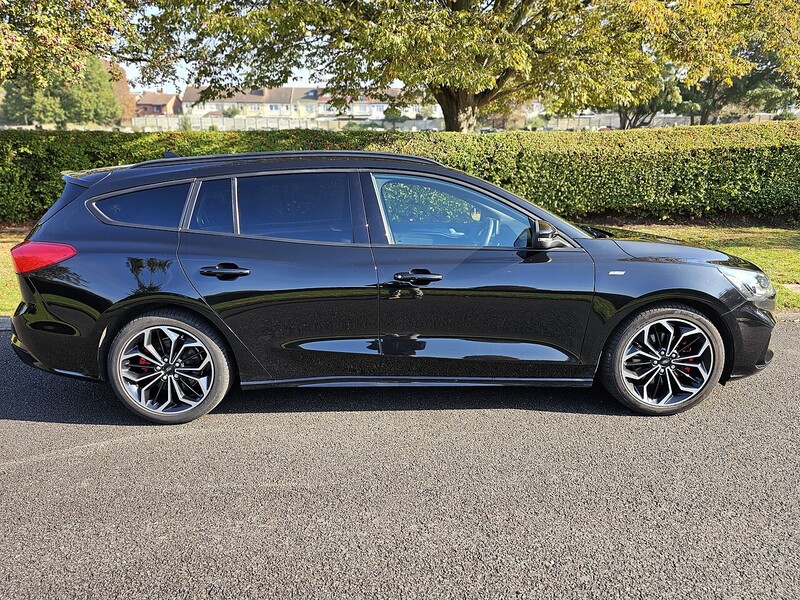 Ford EcoBlue ST-Line X Estate 1.5 Manual Diesel