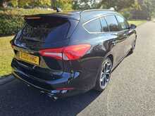 Ford Focus EcoBlue ST-Line X 