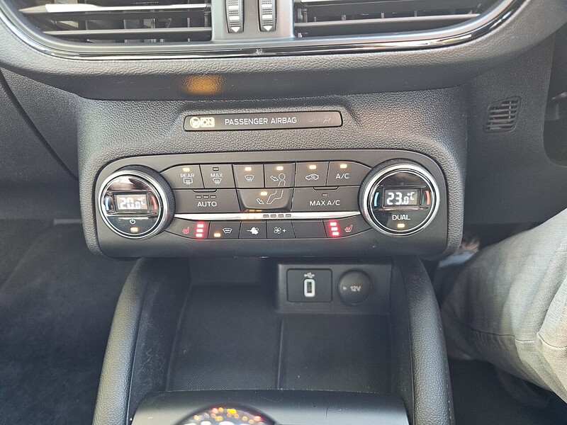 Ford EcoBlue ST-Line X Estate 1.5 Manual Diesel