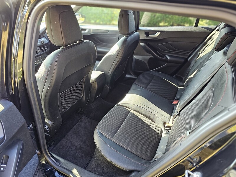 Ford EcoBlue ST-Line X Estate 1.5 Manual Diesel