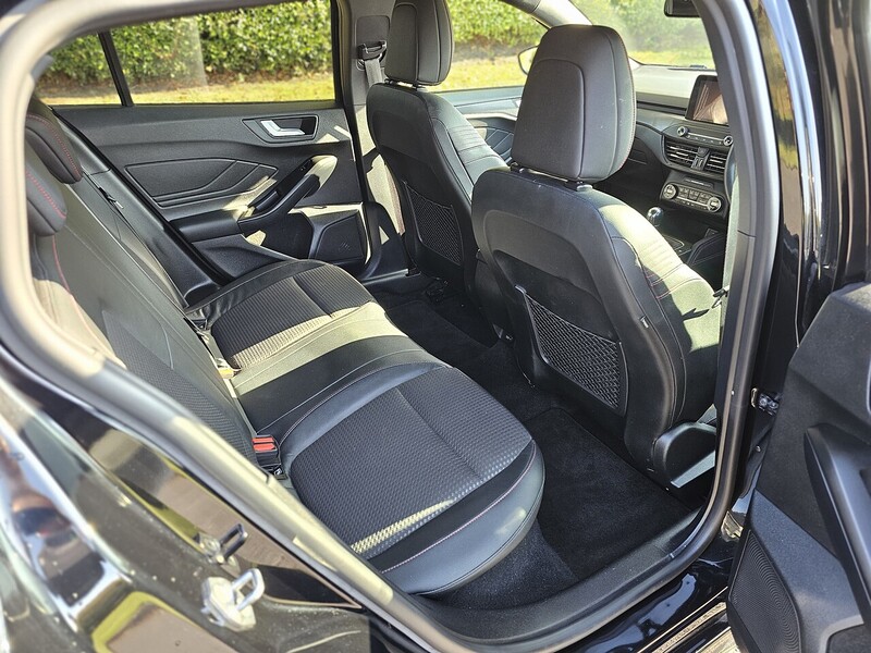 Ford EcoBlue ST-Line X Estate 1.5 Manual Diesel