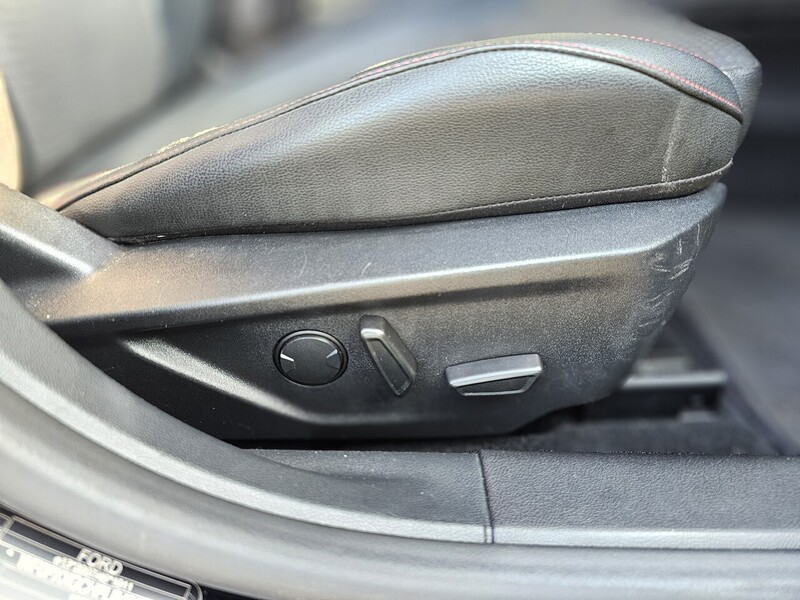 Ford EcoBlue ST-Line X Estate 1.5 Manual Diesel