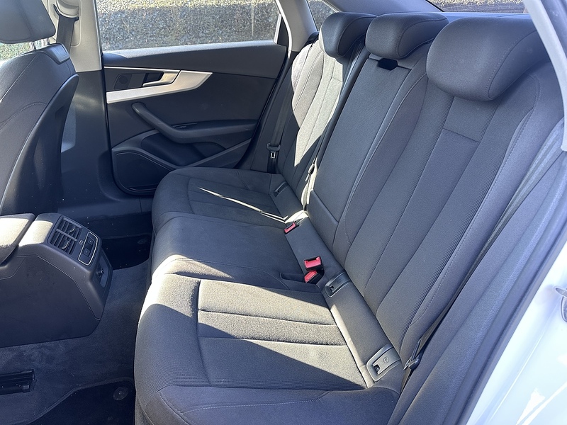 Audi TFSI Sport Saloon 1.4 Manual Petrol