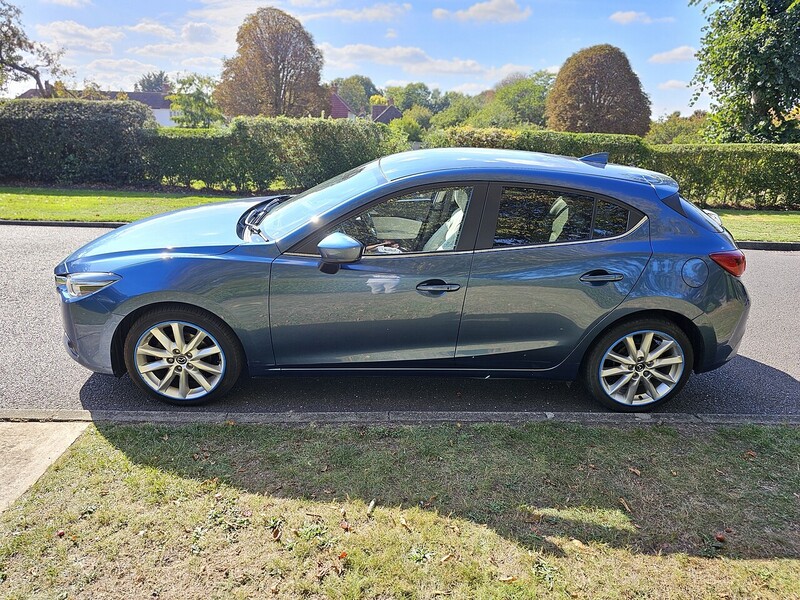 Mazda SKYACTIV-G Sport Nav Hatchback 2.0 Manual Petrol