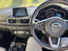 Mazda Mazda3 SKYACTIV-G Sport Nav 