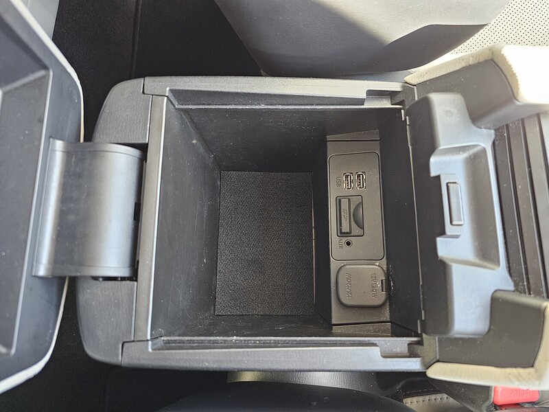 Mazda SKYACTIV-G Sport Nav Hatchback 2.0 Manual Petrol