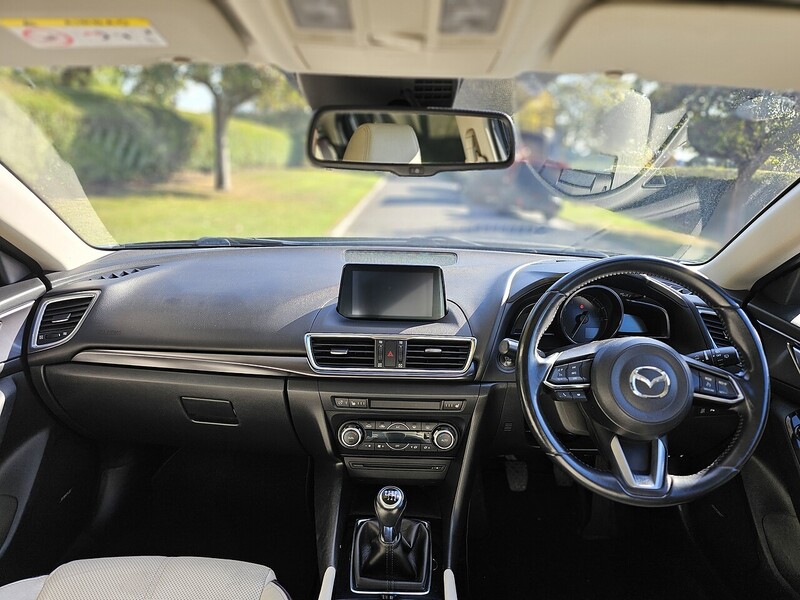 Mazda SKYACTIV-G Sport Nav Hatchback 2.0 Manual Petrol