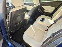 Mazda Mazda3 SKYACTIV-G Sport Nav 