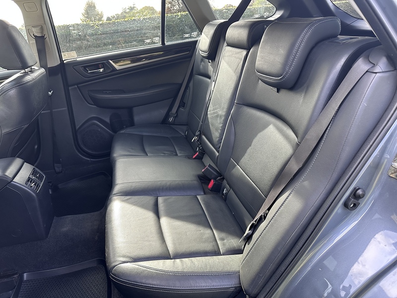 Subaru 2.0D SE Premium Estate 5dr Diesel Lineartronic 4WD Euro 6 (150 ps)