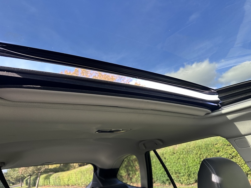 Subaru 2.0D SE Premium Estate 5dr Diesel Lineartronic 4WD Euro 6 (150 ps)