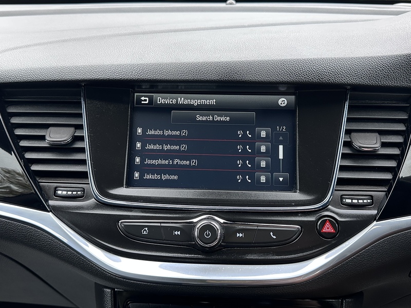 Vauxhall i SRi Hatchback 1.4 Manual Petrol