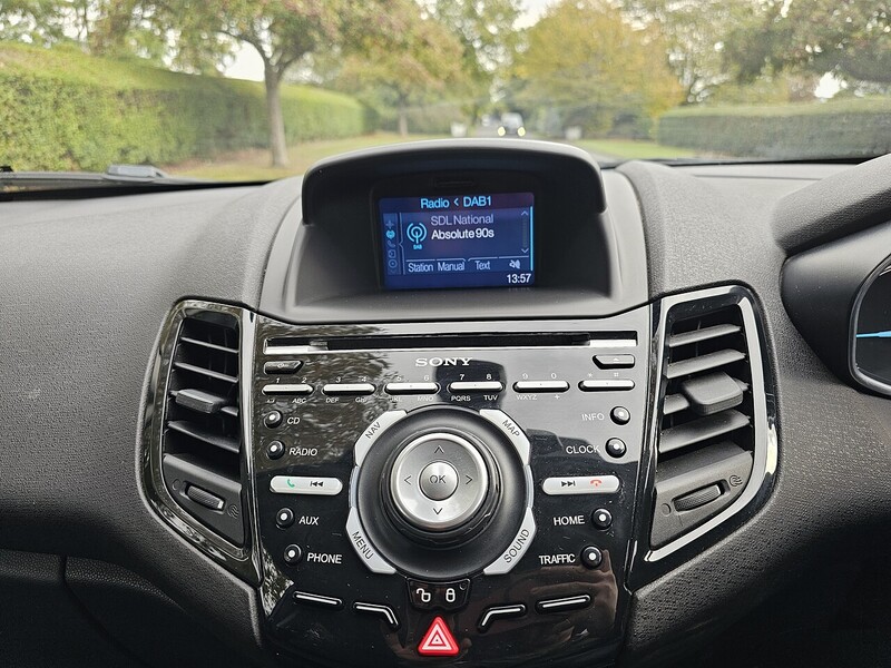 Ford T EcoBoost Titanium Hatchback 1.0 Manual Petrol