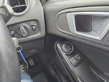 Ford Fiesta T EcoBoost Titanium 