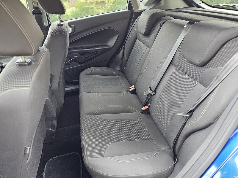 Ford T EcoBoost Titanium Hatchback 1.0 Manual Petrol