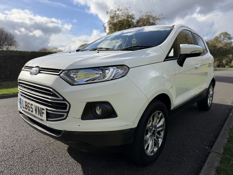 Ford 1.5 Zetec SUV 5dr Petrol Manual 2WD Euro 5 (112 ps)