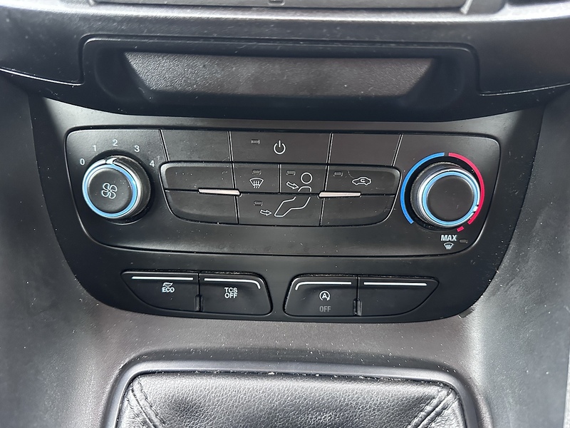 Ford 230 EcoBlue Leader Combi Van 1.5 Manual Diesel