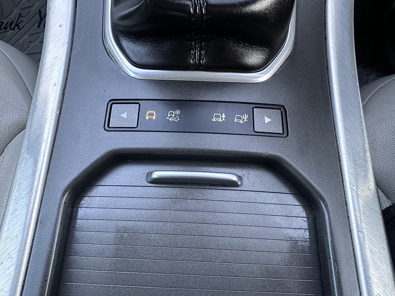 Land Rover TD4 SE SUV 2.0 Manual Diesel