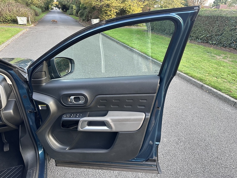 Citroen PureTech Flair SUV 1.6 Automatic Petrol