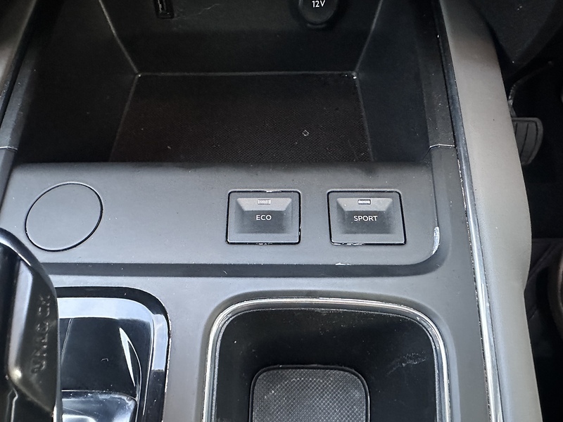 Citroen PureTech Flair SUV 1.6 Automatic Petrol