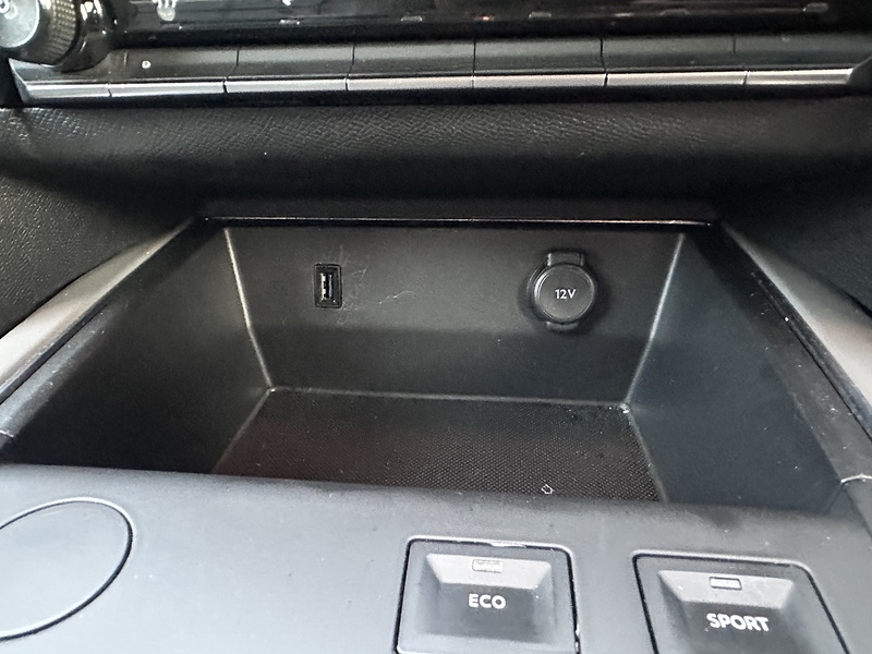 Citroen PureTech Flair SUV 1.6 Automatic Petrol