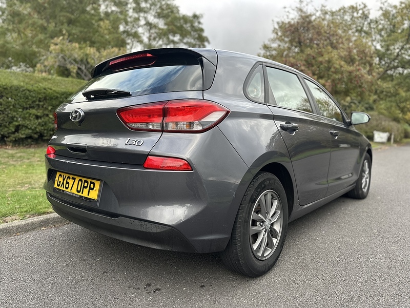 Hyundai T-GDi Blue Drive S Hatchback 1.0 Manual Petrol