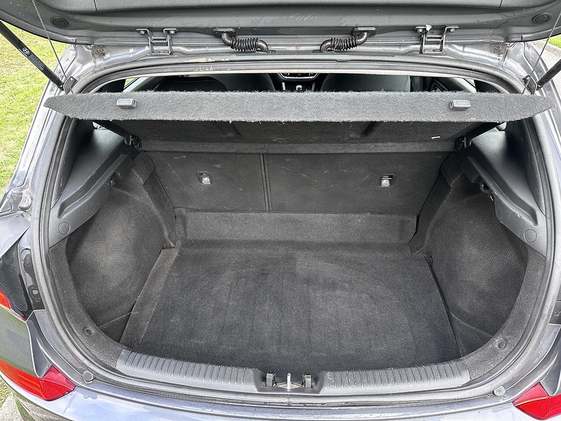 Hyundai T-GDi Blue Drive S Hatchback 1.0 Manual Petrol