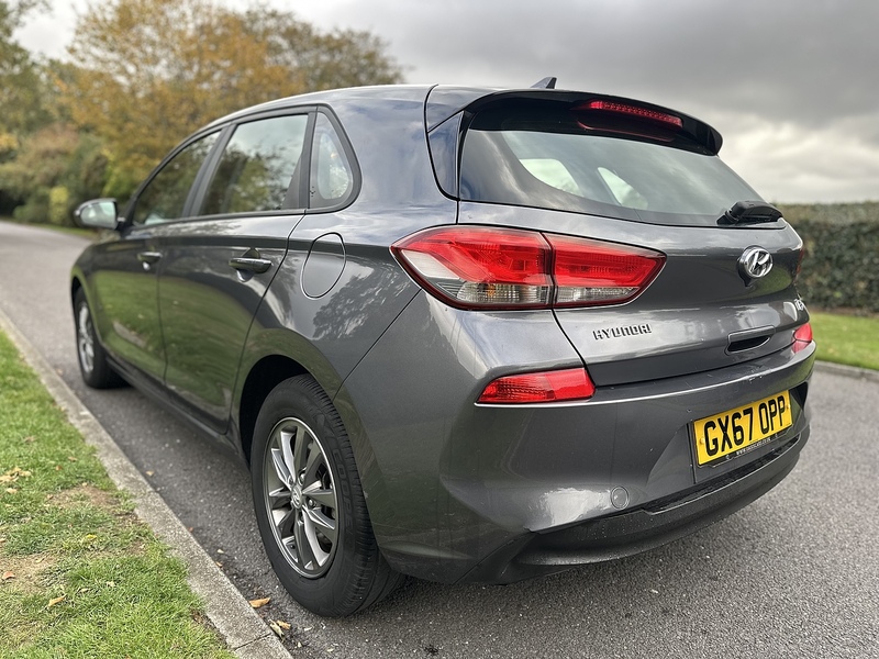 Hyundai T-GDi Blue Drive S Hatchback 1.0 Manual Petrol