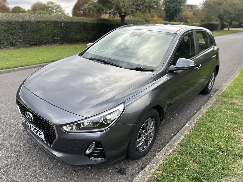Hyundai T-GDi Blue Drive S Hatchback 1.0 Manual Petrol