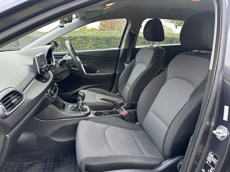 Hyundai T-GDi Blue Drive S Hatchback 1.0 Manual Petrol
