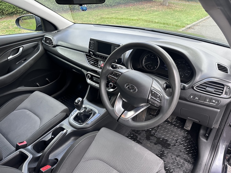 Hyundai T-GDi Blue Drive S Hatchback 1.0 Manual Petrol